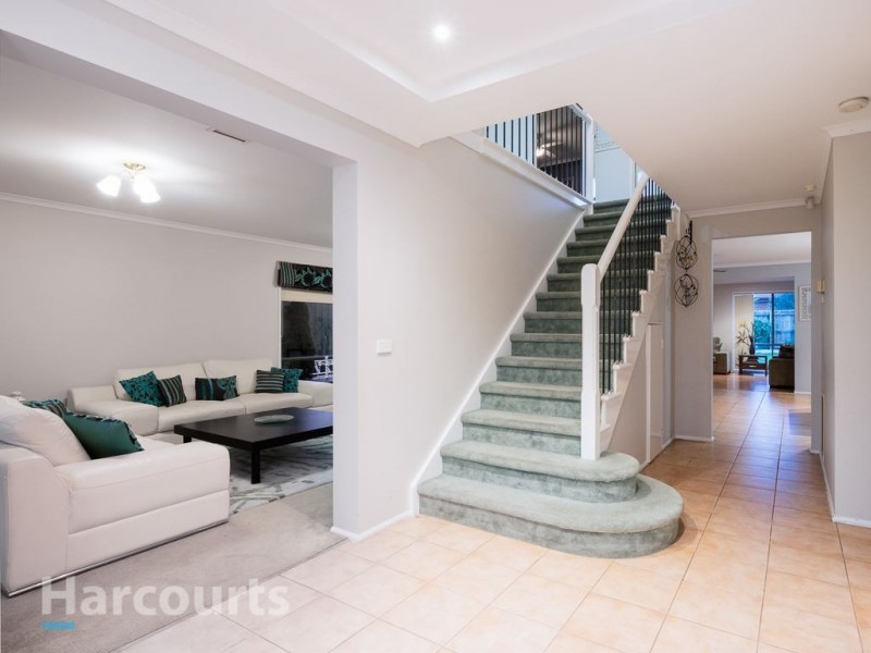 19 Highcliff Court, Narre Warren South VIC 3805