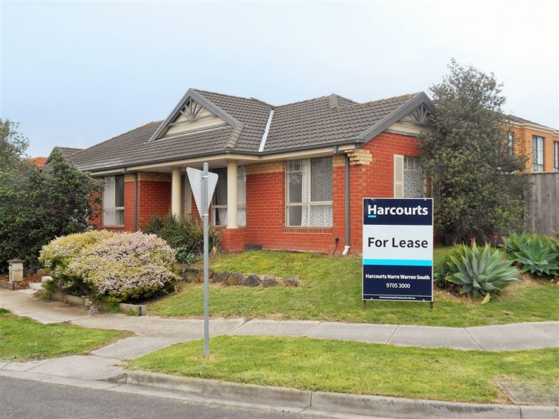 39 Chatswood Drive, Narre Warren South VIC 3805