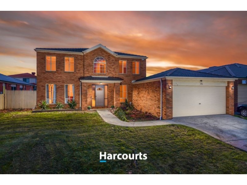 135 The Promenade, Narre Warren South VIC 3805