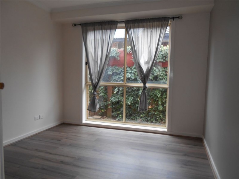 3 Franks Way, Cranbourne North VIC 3977