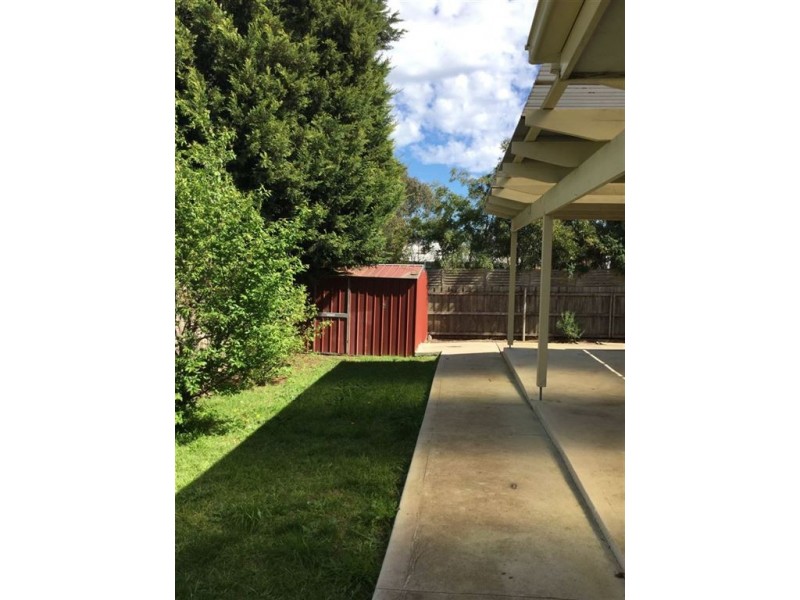 3 Franks Way, Cranbourne North VIC 3977