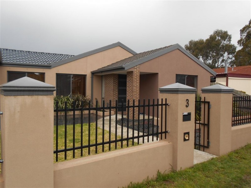 3 Lowden Court, Narre Warren South VIC 3805