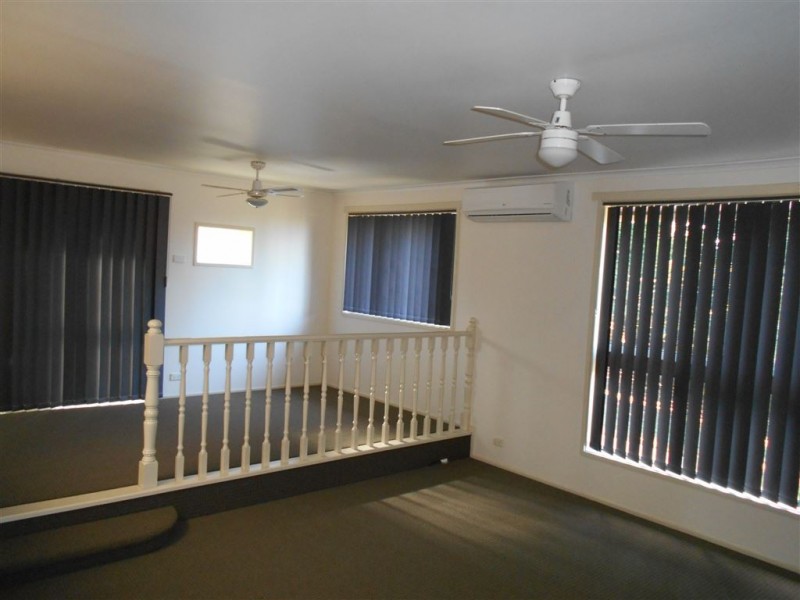 26 The Grange, Hampton Park VIC 3976