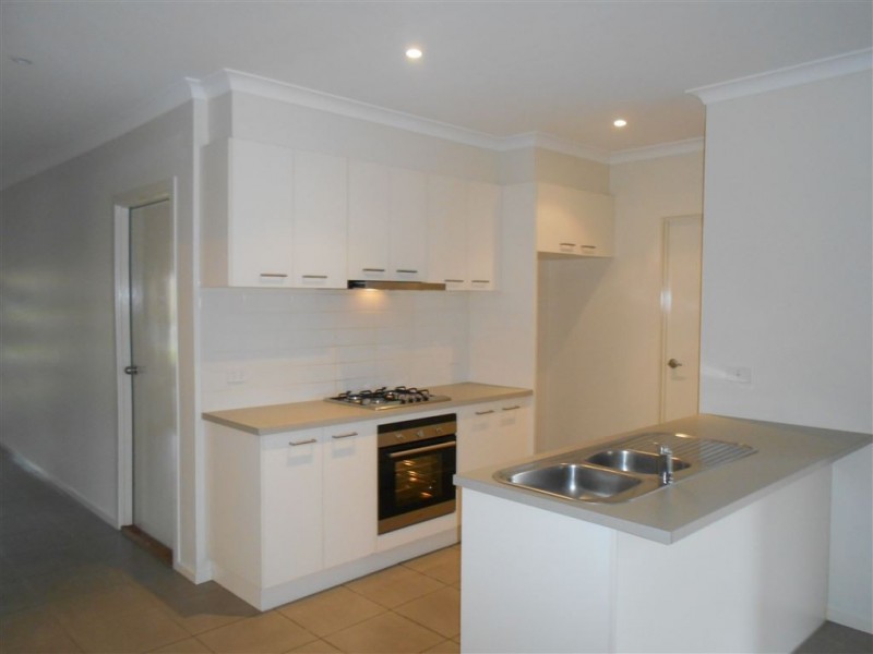 3 Hackberry Place, Berwick VIC 3806