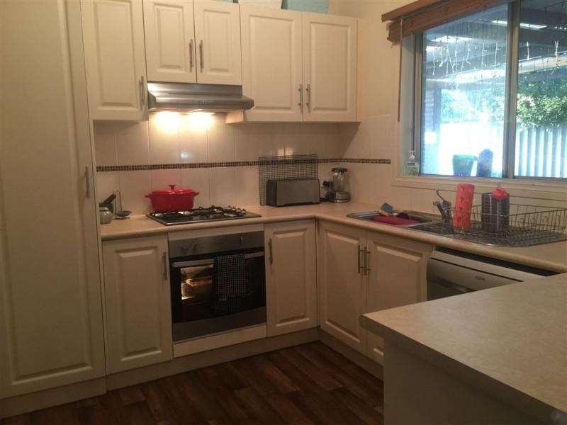 15 Hartland Circuit, Pakenham VIC 3810