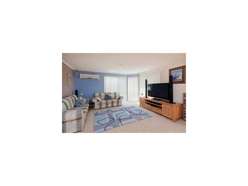 7 Masterton Place, Cranbourne East VIC 3977