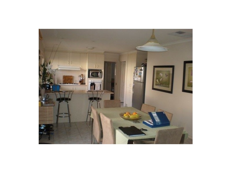 2 Meredith Close, Narre Warren South VIC 3805