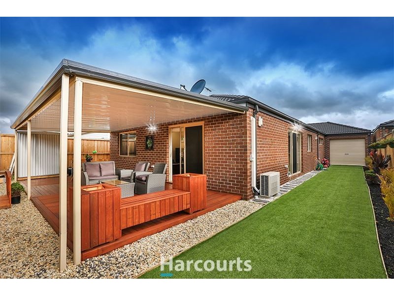 21 Yandra Street, Clyde North VIC 3978