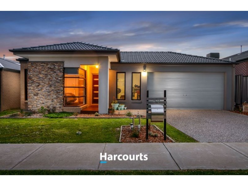 59 Burford Way, Cranbourne North VIC 3977