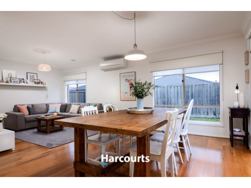 59 Burford Way, Cranbourne North VIC 3977