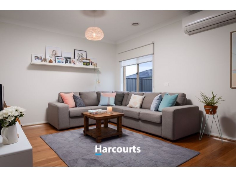 59 Burford Way, Cranbourne North VIC 3977