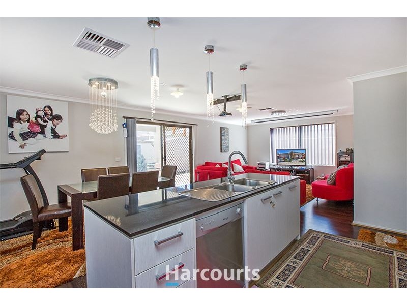 46 Inspiration Cct, Pakenham VIC 3810