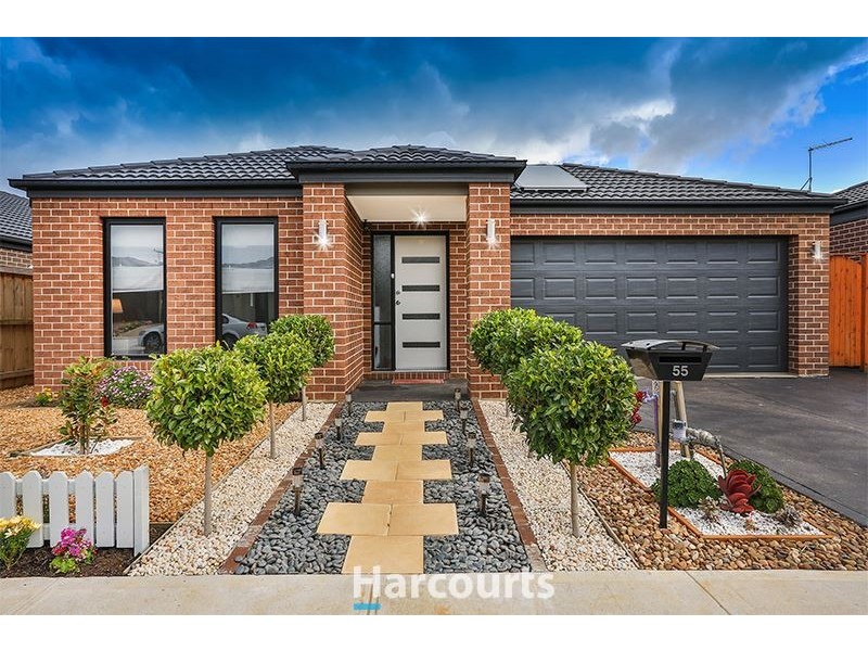 55 Elmtree Crescent, Clyde North VIC 3978