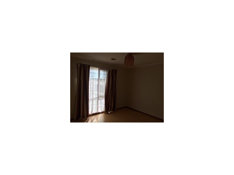 1 Erin Court, Hampton Park VIC 3976