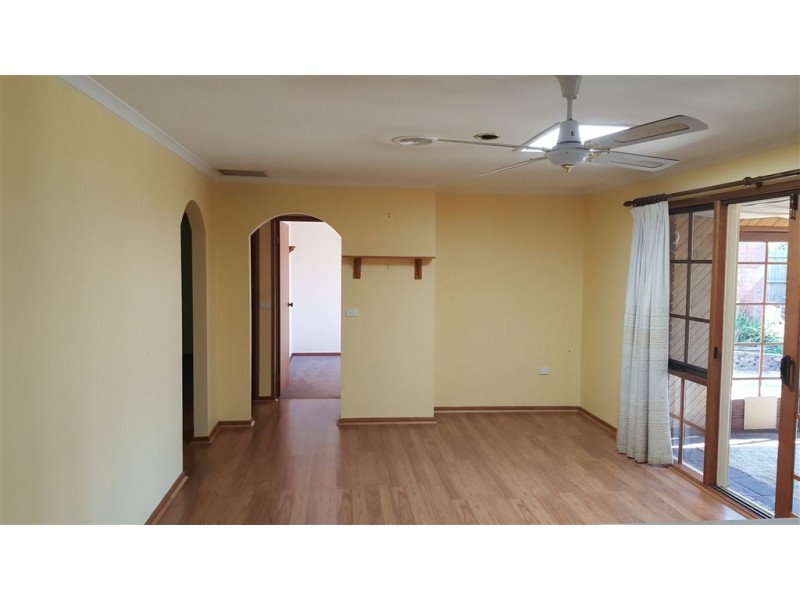 10 Tottington Rise, Berwick VIC 3806