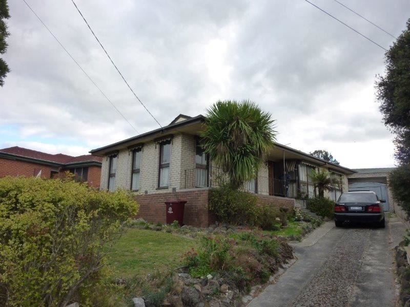54 Loch Road, Dandenong VIC 3175