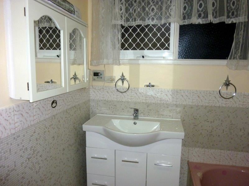 54 Loch Road, Dandenong VIC 3175