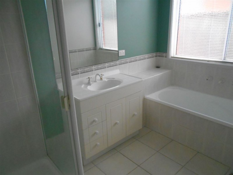 56 Fleet Street, Narre Warren South VIC 3805