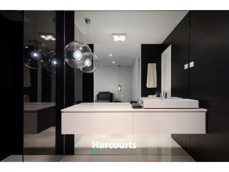 30 Salerno Way, Clyde North VIC 3978