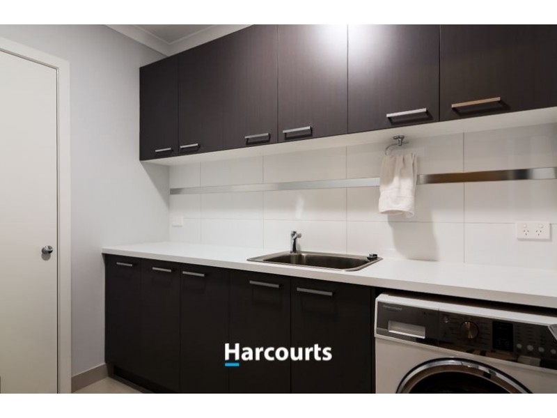 30 Salerno Way, Clyde North VIC 3978