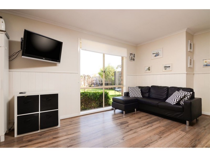 2 Cooney Close, Berwick VIC 3806