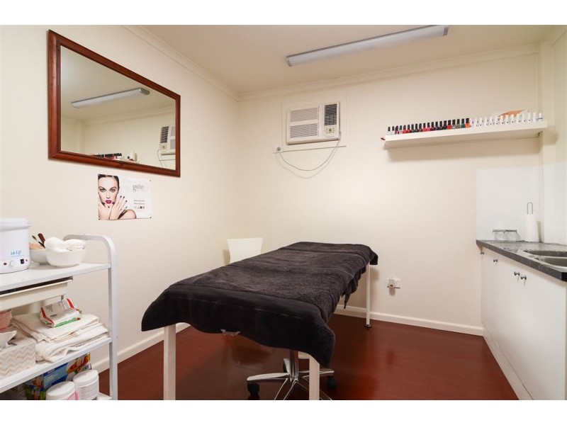 2 Cooney Close, Berwick VIC 3806