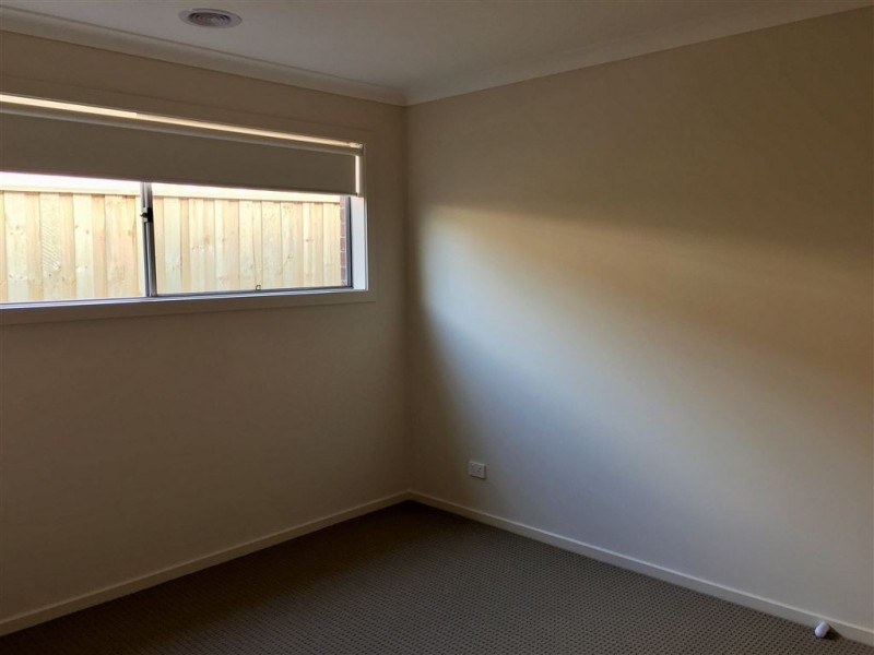 5 Hackberry Place, Berwick VIC 3806