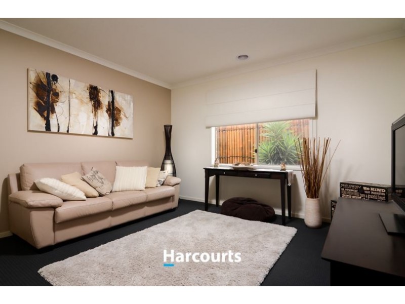 47 Charlbury Crescent, Cranbourne North VIC 3977
