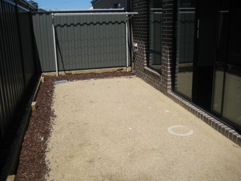 12 Mill Circuit, Clyde North VIC 3978