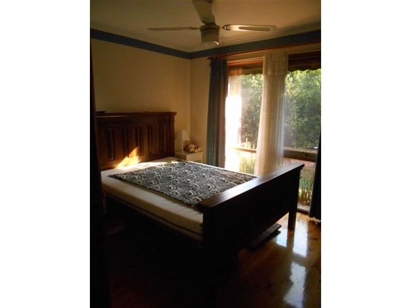 7 Plaistow Court, Cranbourne North VIC 3977