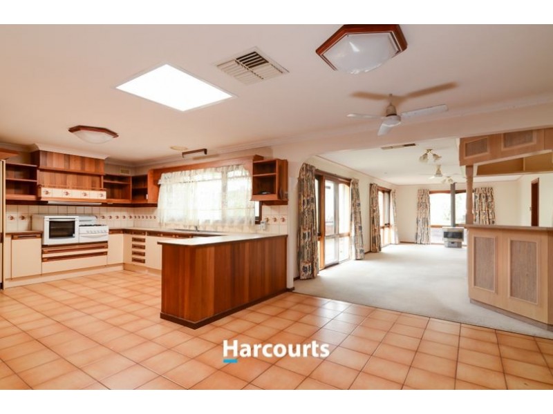 3 Melliodora Court, Endeavour Hills VIC 3802