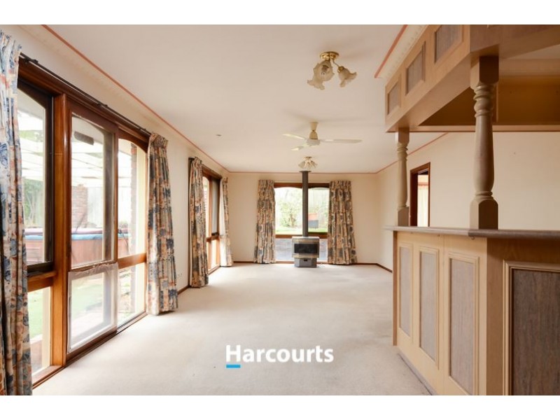 3 Melliodora Court, Endeavour Hills VIC 3802