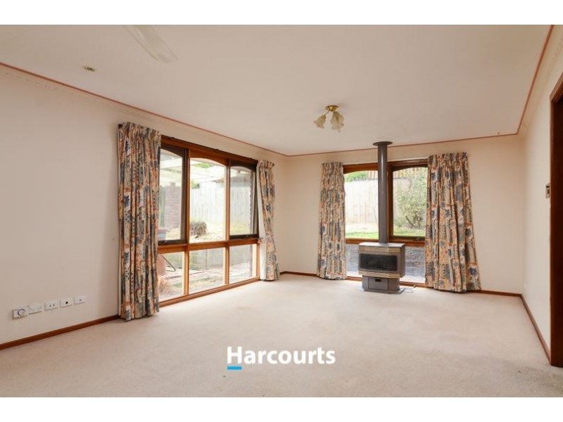 3 Melliodora Court, Endeavour Hills VIC 3802