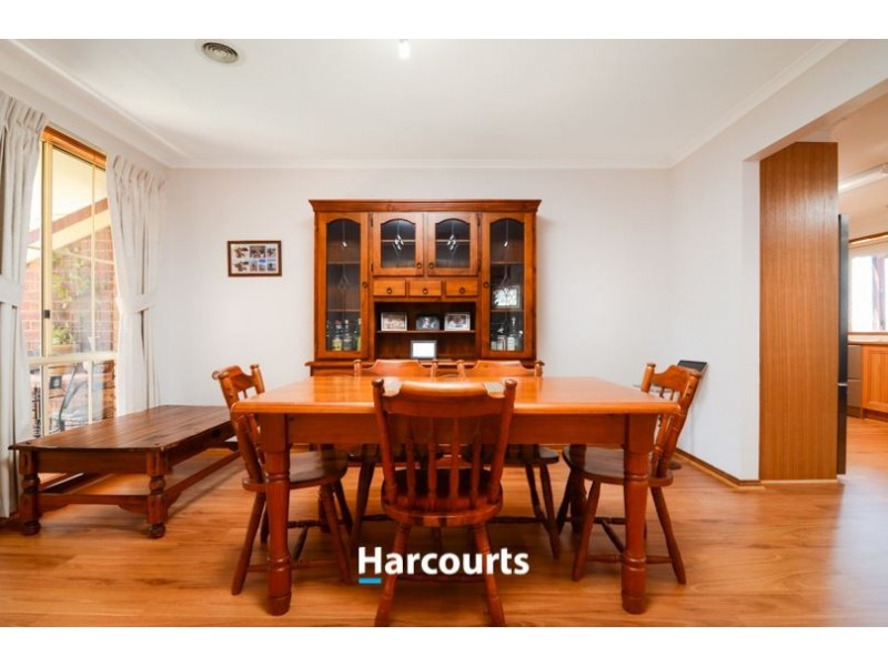 10 Eastern Park Square, Narre Warren South VIC 3805