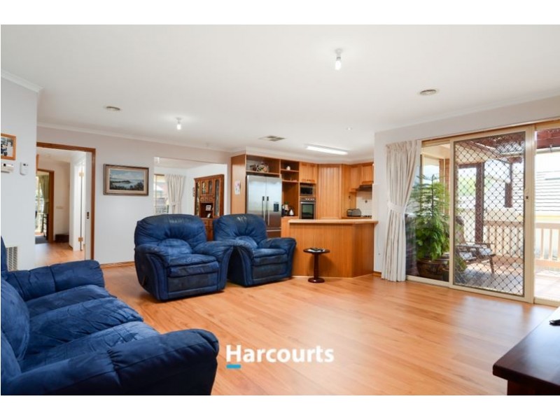 10 Eastern Park Square, Narre Warren South VIC 3805