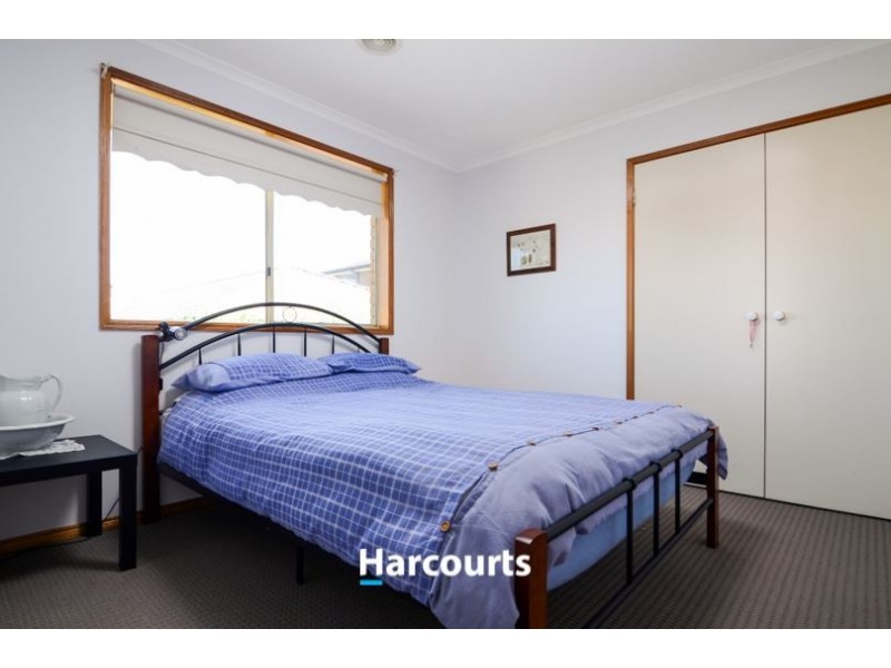 10 Eastern Park Square, Narre Warren South VIC 3805