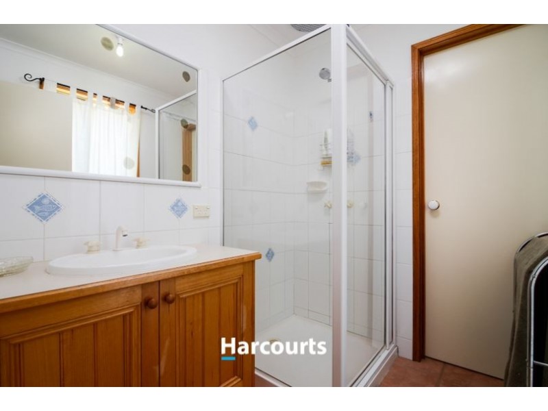 10 Eastern Park Square, Narre Warren South VIC 3805