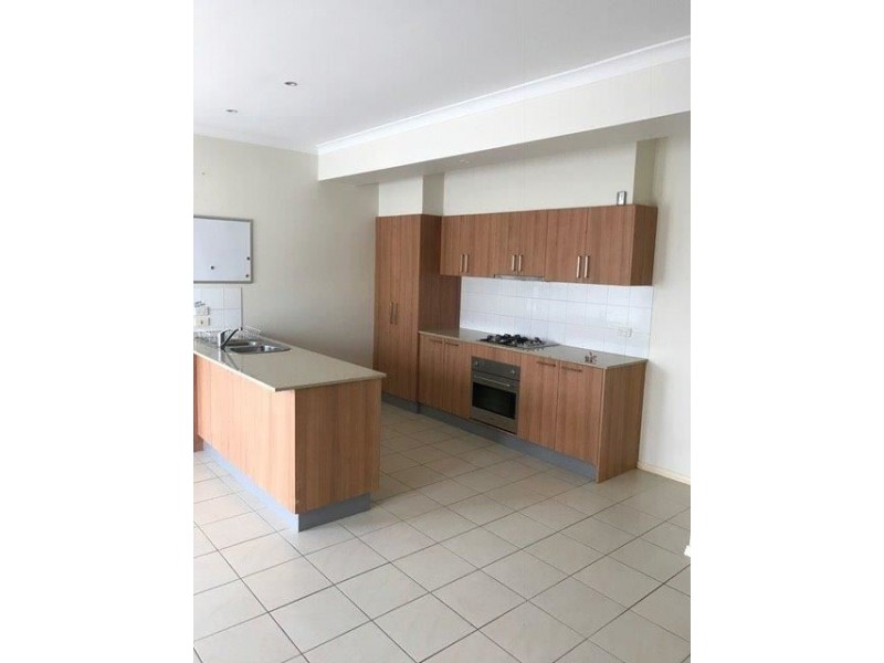 11 Hickory Drive, Narre Warren South VIC 3805