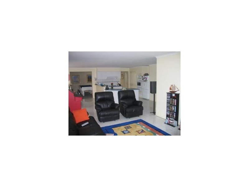 128 The Promenade, Narre Warren South VIC 3805