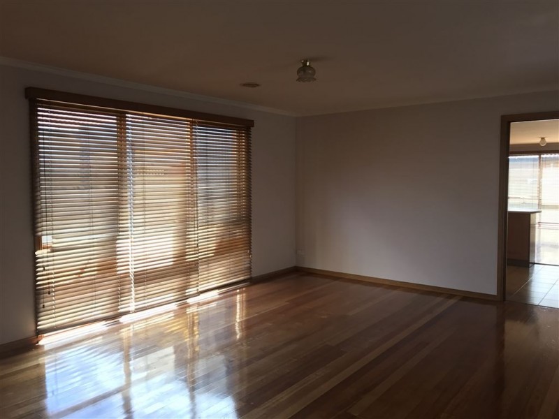 12 Badger Court, Narre Warren VIC 3805