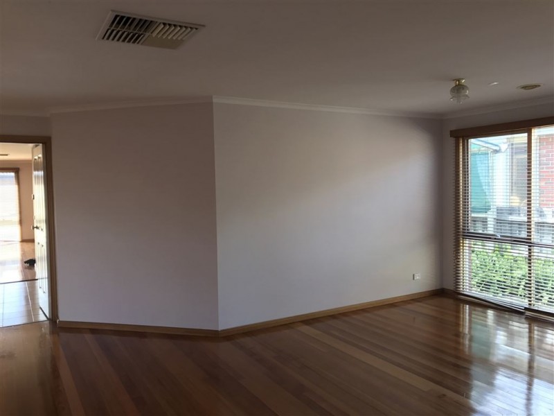 12 Badger Court, Narre Warren VIC 3805