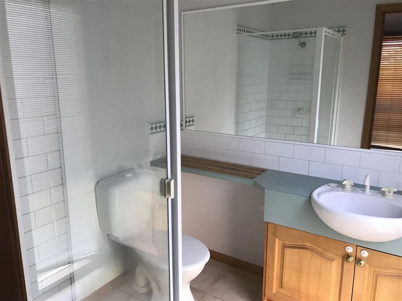 12 Badger Court, Narre Warren VIC 3805