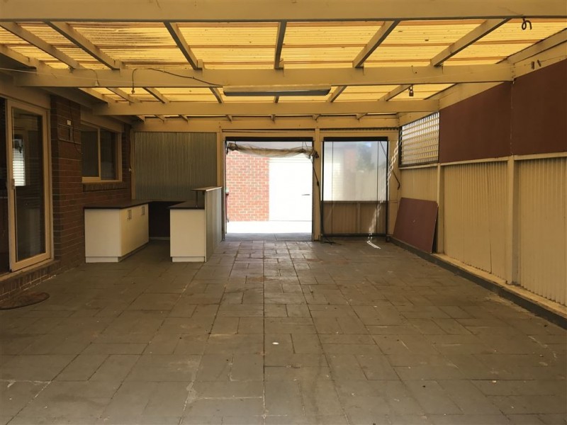 12 Badger Court, Narre Warren VIC 3805