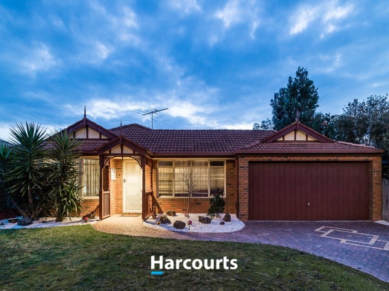 17 Baringa Park Drive, Narre Warren South VIC 3805