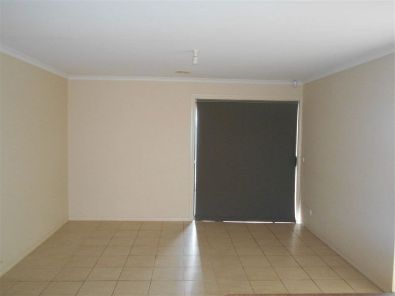 14 Hertford Court, Cranbourne North VIC 3977