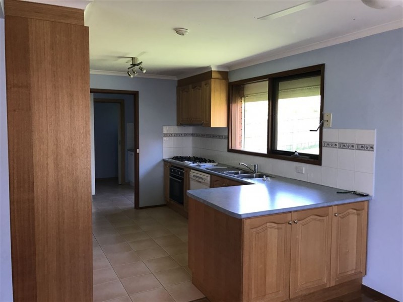 7 Wanda Court, Hallam VIC 3803