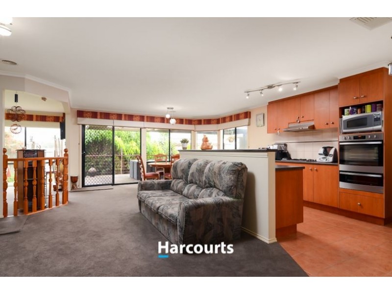 130 The Promenade, Narre Warren South VIC 3805