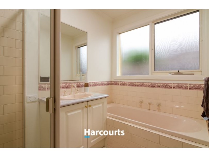 34 Littlecroft Avenue, Narre Warren South VIC 3805
