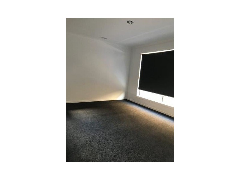 8 Leveret Way, Narre Warren South VIC 3805