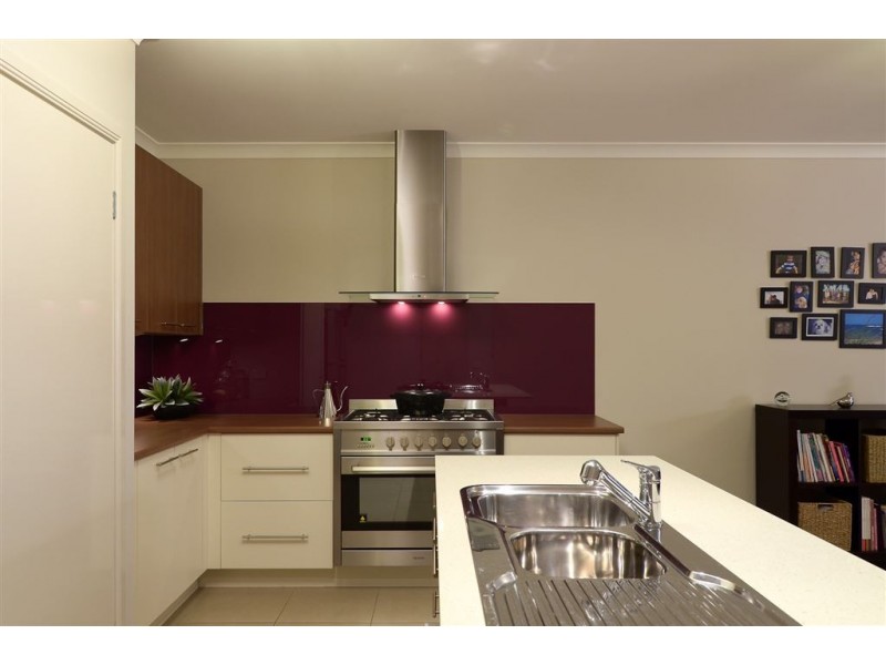 66 Alisma Boulevard, Cranbourne North VIC 3977